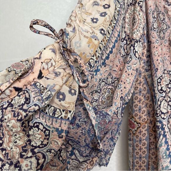 Parker Cold Shoulder Paisley Puff Sleeve 100% Silk Peasant Blouse - Picture 6 of 6